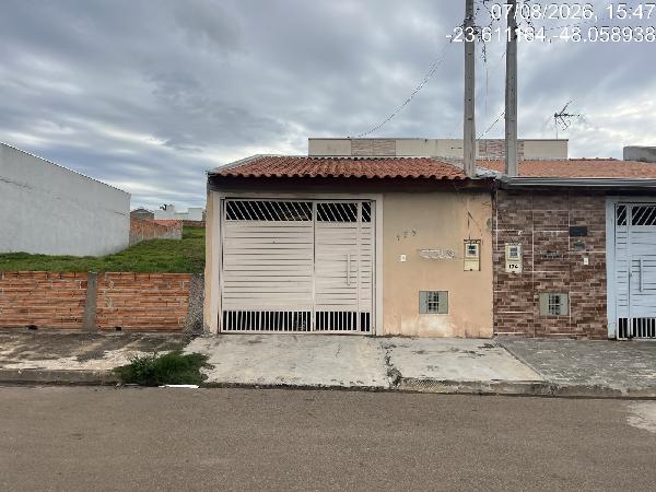 Casa em Itapetininga, Vila Nastri, Rua Jose Benedito Meira, N. 178,, SP. Área: 56.17m2