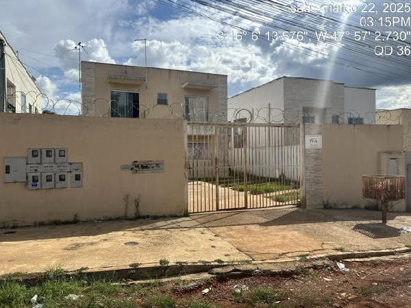 Apartamento em Cidade Ocidental, Parque Araguari  A, Quadra 35, N. Sn, Apto 203, Vg 203, Lt 28, Rua Rio De Janeiro, GO. Área: 43.38m2