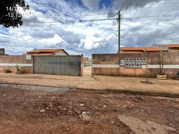 Casa em Águas Lindas de Goiás, Mansoes Ilha Bela, Rua 11, N. Sn, Casa 1 Lote 11 Da Quadra 05, GO. Área: 69.9m2