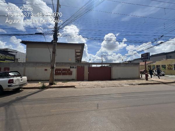Apartamento em Águas Lindas de Goiás, Parque Da Barragem Setor 05, Av 02, N. Sn, Apto 101,  Lote 33, Quadra 09, GO. Área: 62m2