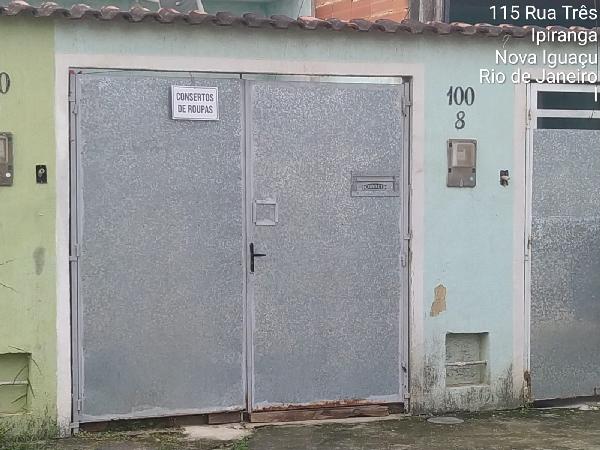 Casa em Nova Iguaçu, Ipiranga, Rua Tres, N. 100, Cs 08 Lt 33 Qd J, RJ. Área: 32.78m2