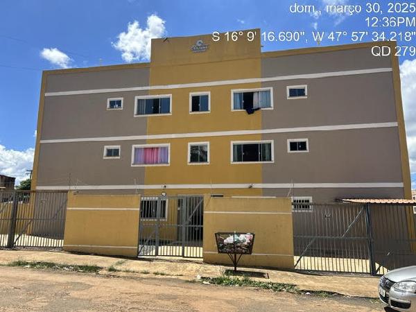 Apartamento em Luziânia, Parque Estrela Dalva Ix, Rua 210, N. Sn, Apto 102, Lt 19, Qd 258, GO. Área: 57.31m2