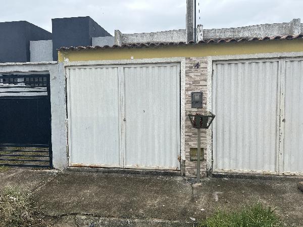 Casa em Nova Iguaçu, Ipiranga, Rua Dez, N. 44, Lt 31 Qd I, RJ. Área: 35.4m2