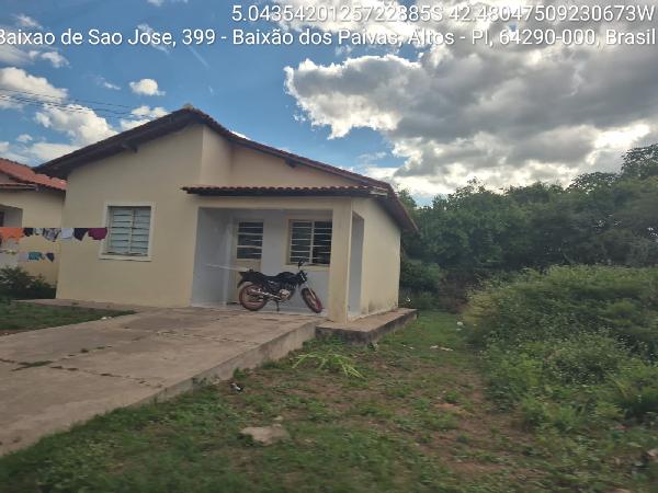 Casa em Altos, Baixão Do Paiva, Rua Petrolina, N. 406,, PI. Área: 62m2
