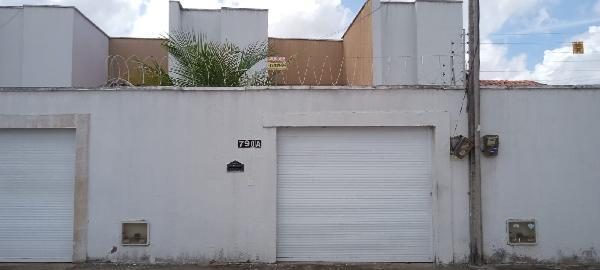 Casa em Horizonte, Mal Cozinhado, Rua Professora Maria Paula, N. 790-A,, CE. Área: 68.63m2