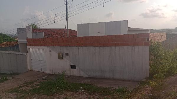 Casa em Nossa Senhora do Socorro, Jardim, Rua B3, N. 29, Lt 31  Qd 03, SE. Área: 68.75m2