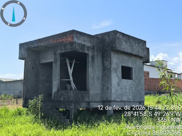Casa em Criciúma, São Sebastião, Rua Brigida Figueredo, N. Sn, Casa 20, SC. Área: 55m2