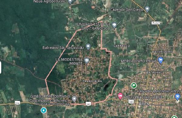 Casa em Altos, Tranqueira, R Sao Vicente De Paula, N. 54,, PI. Área: 48m2