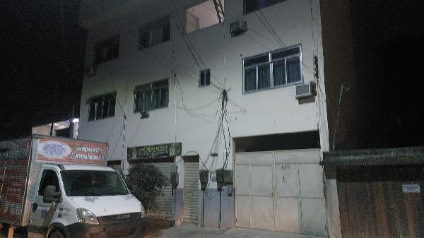 Apartamento em São Gonçalo, Patronato, Rua Arlete Penedo Gomes, N. 423, Apto 201,, RJ. Área: 70.6m2