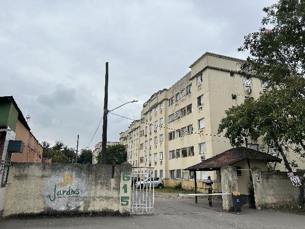 Apartamento em Rio de Janeiro, Inhoaiba, Rua Gentil De Ouro, N. 615, Apto 408, Bl 05, RJ. Área: 52m2