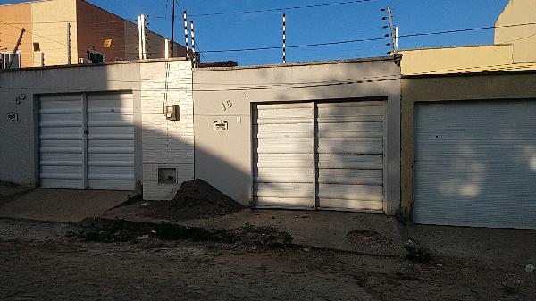 Casa em Itaitinga, Barrocao, Rua Jose Valentim Da Silva, N. 16, T13, CE. Área: 87m2