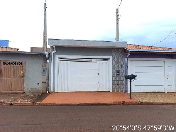 Casa em Pontal, Centro (candia), Rua Caramuru, N. 681,, SP. Área: 49.5m2