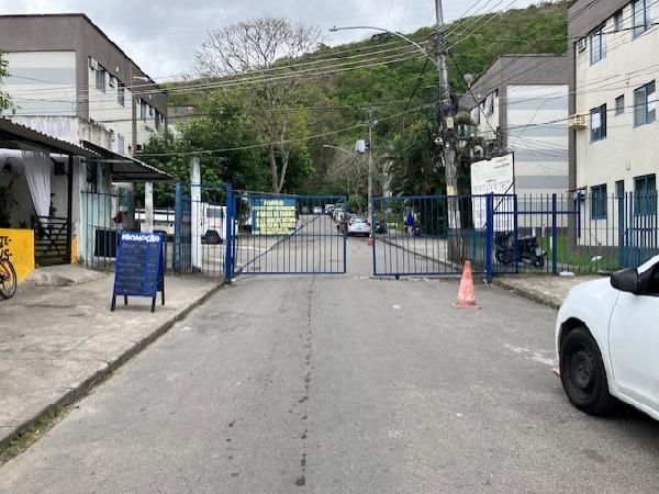 Apartamento em Rio de Janeiro, Bangu, Rua  Comandante Eduardo De Almeida Magalhaes, N. 215, Apto 201, Bl 02, RJ. Área: 47m2
