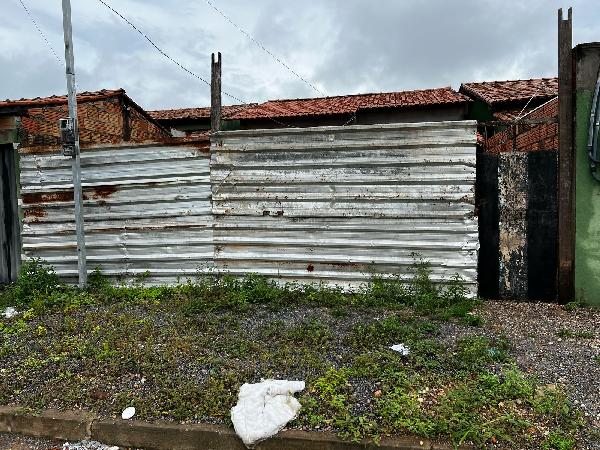 Casa em Marabá, Parque Araguaia, Rua Da Zabumba, Quadra 01-A, N. 24,, PA. Área: 22m2