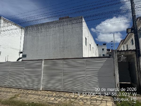 Apartamento em Bayeux, Comercial Norte, Rua Governador Antonio Mariz, N. 336, Apto 02, Lt 19 Qd 09, PB. Área: 67.74m2