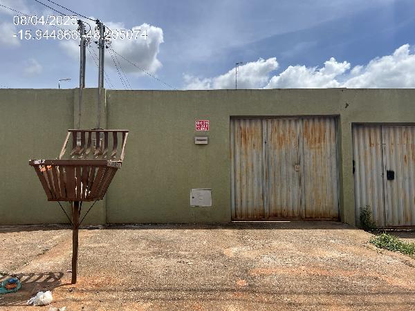 Casa em Santo Antônio do Descoberto, Jardim Ana Beatriz I, Quadra 28, N. S/N, Lote 3-F, R. 05, GO. Área: 67.6m2