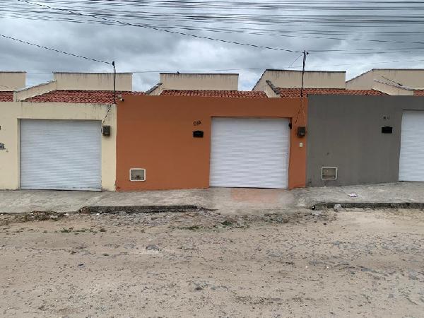 Casa em Horizonte, Carnaubal, Rua Noruega, N. 64 A, Carnaubal, CE. Área: 60.7m2