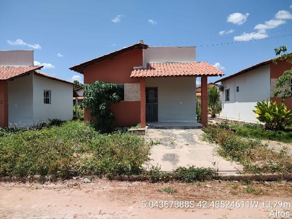 Casa em Altos, Baixao Dos Dos Paiva, Rua Ii, N. 351, Apto ., Lt 30, PI. Área: 56.43m2