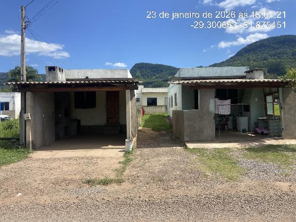Casa em Roca Sales, Centro, Estrada Geral Sete De Setembro, N. 837, Cs 03 Lt 03 Qd 213, RS. Área: 49.92m2