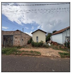 Casa em Uberaba, Alfredo Freire Iv, Rua Wilson Silva Oliveira, N. Sn, Lt 16 Qd X, MG. Área: 43m2