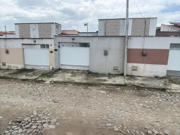 Casa em Itaitinga, Gererau, Rua Beija Flor, N. 153, Lt 04 Qd 01, CE. Área: 78.2m2
