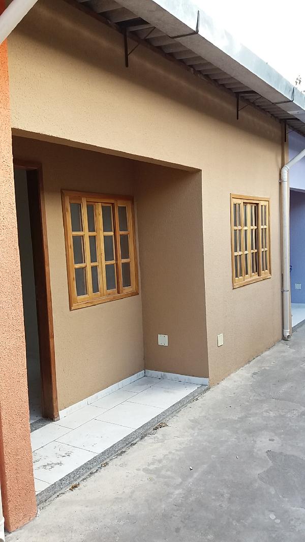 Casa em São Gonçalo, Marambaia, Rua Jose Gabriel De Souza, N. 651, Cs 02, Lt 43, Qd 03, RJ. Área: 52.05m2