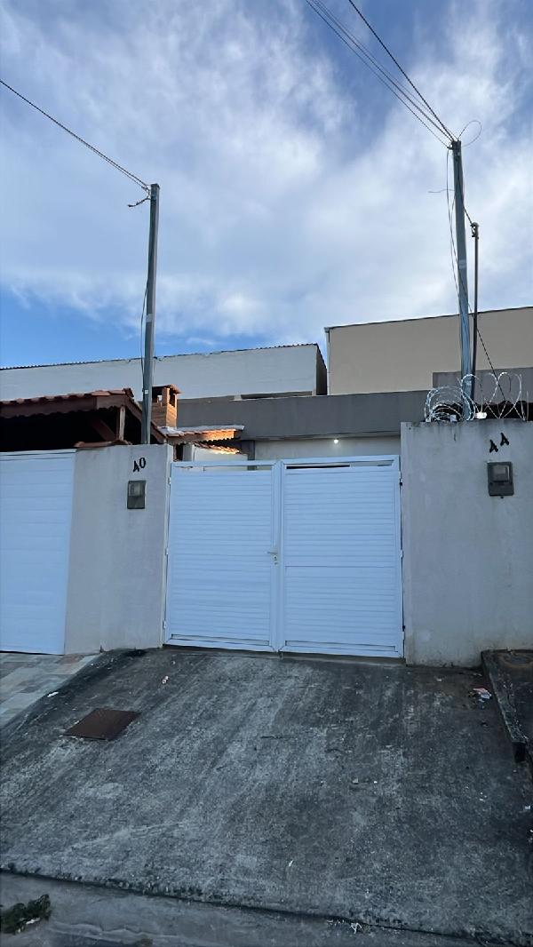 Casa em Mesquita, Banco De Areia, Rua Piacava, N. 07, Qd 19, Lt 01, RJ. Área: 56.08m2
