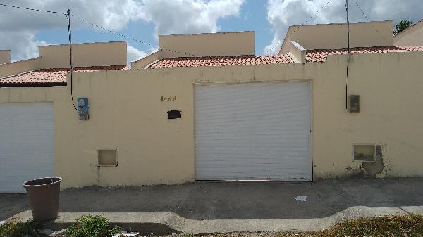 Casa em Horizonte, Carnaubal, Rua Noruega, N. 144b, CE. Área: 60.7m2