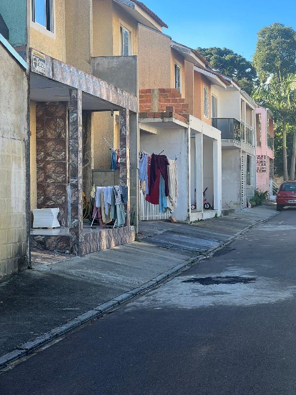 Casa em Curitiba, Campo De Santana, Rua Professor Manoel De Oliveira Franco Sobrinho, N. 92, Qd 09 Lt 07 Un 21, PR. Área: 44.4m2