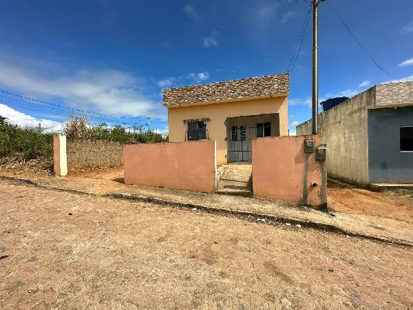 Casa em Chã de Alegria, Centro, Rua Rua 15, N. S/N, Qd S Lt 09, PE. Área: 57.81m2