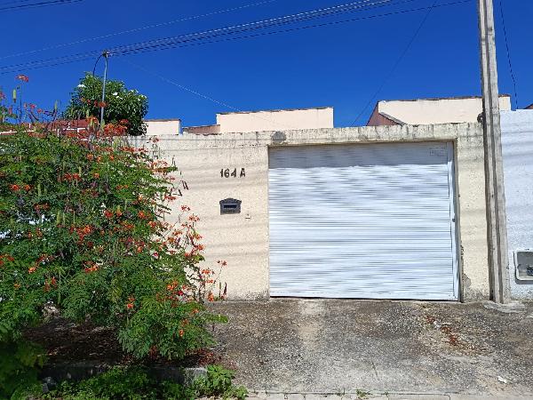 Casa em Horizonte, Carnaubal, R Noruega, N. 164-A, A, CE. Área: 60.7m2