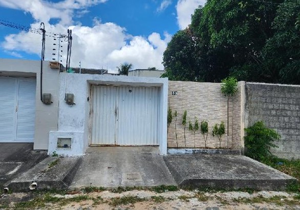 Casa em Aquiraz, Santa Maria, Rua Rosa, N. 53, Terreno 07 Lt 01 Qd I, CE. Área: 73.3m2