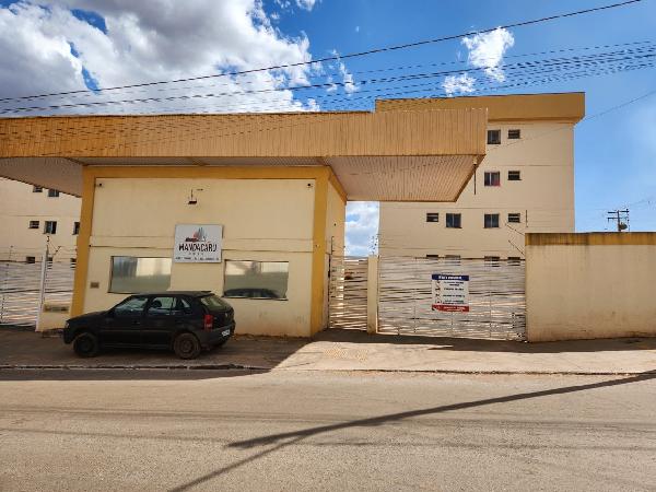 Apartamento em Águas Lindas de Goiás, Parque Da Barragem Setor 12, Quadra 75 Conjunto A, N. S/N, Apto 101, Bl B Cj A Lt 14, GO. Área: 54.43m2