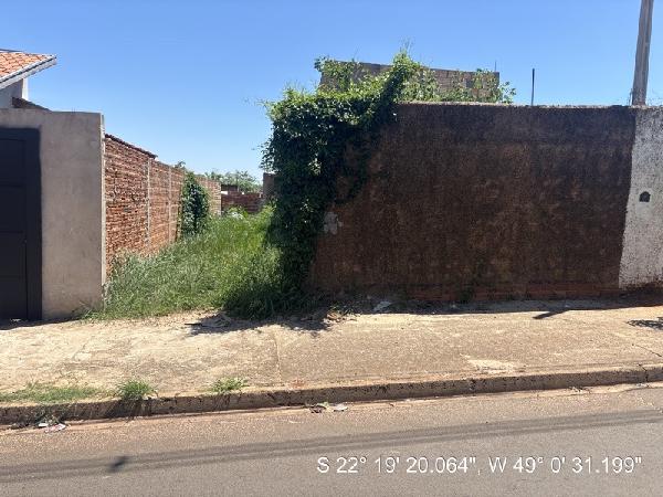 Casa em Bauru, Tangaras, Rua Flavio Aredes Lopes, N. Sn, Qrt 06 Lt 06  Qd 50, SP. Área: 86m2