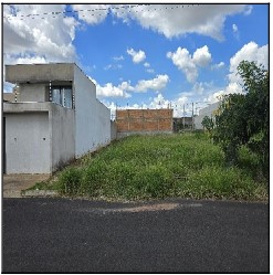 Terreno em Araraquara, Residencial Monte Carlo, Rua Professor Jose Arana Varela, N. Sn, Lt 744 Qd 25, SP. Área: 265.1m2