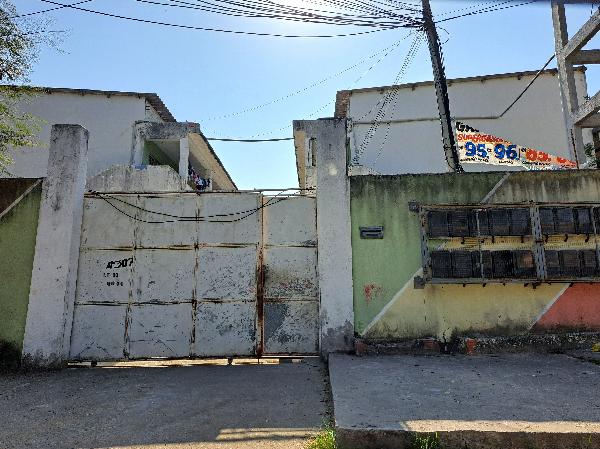 Casa em São Gonçalo, Marambaia, Rua Itaperuna, N. 307, Cs 25, RJ. Área: 39.04m2