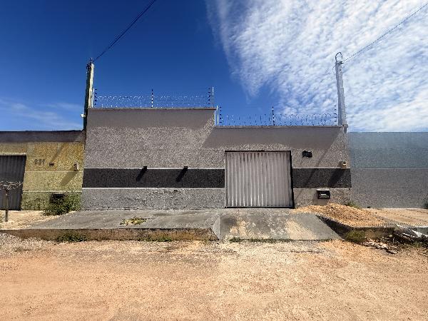 Casa em Mossoró, Santa Julia, Rua Bmw, N. 245, Lt 08 Qd 07, RN. Área: 55.81m2