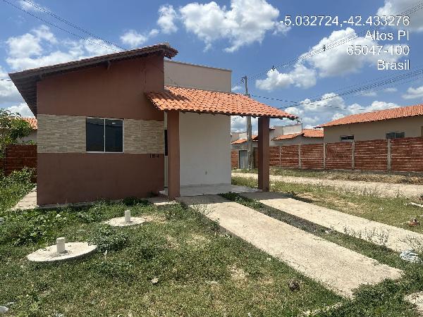 Casa em Altos, Bairro Sao Sebastiao, Rua Xvi, N. 184, K 01, PI. Área: 56.43m2