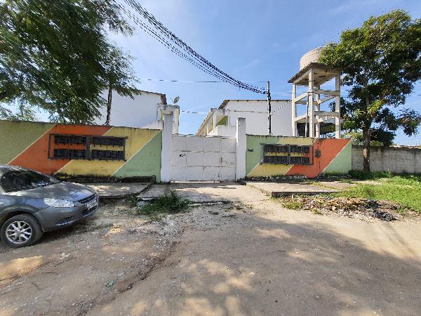 Casa em São Gonçalo, Marambaia, Rua Itaperuna, N. 307, Cs 29, RJ. Área: 47.53m2