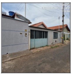 Casa em Goiatuba, Vila Esperanca, Quadra 11, N. Sn, Lt 17 Rua E, GO. Área: 30m2