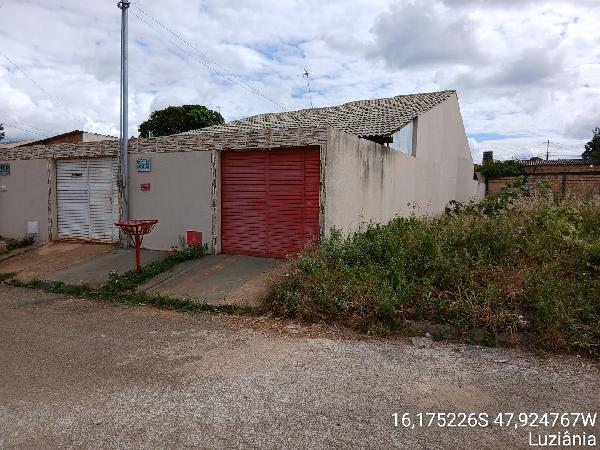 Casa em Luziânia, Cidade Industrial Fracaroli, Rua 14, N. Sn, Cs 02 Lt 08 Qd 08, GO. Área: 83.37m2