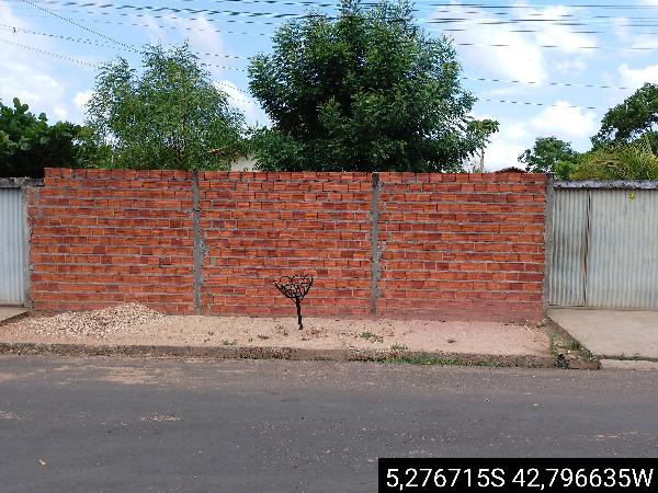 Casa em Teresina, Nucleo Urbano Cil, Rua 21, N. 1349, Qd A1 Lo09, PI. Área: 57.81m2