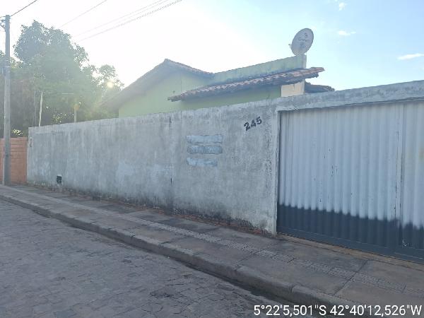 Casa em Demerval Lobão, Vila Sao Francisco, Rua Maria Otilia, N. 245, Lt 1c, PI. Área: 52.61m2