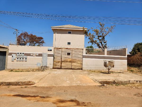 Apartamento em Cidade Ocidental, Parque Araguari, Rua Cuiaba, N. Sn, Apto 102, Qd 09, Lt 13, GO. Área: 50.19m2