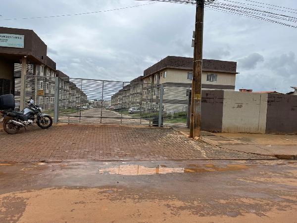 Apartamento em Cidade Ocidental, Mansoes Recreio Mossoro, Rua Rui Barbosa, N. Sn, Apto 807, Bl 08, Lt 13, Qd 03, GO. Área: 53.32m2