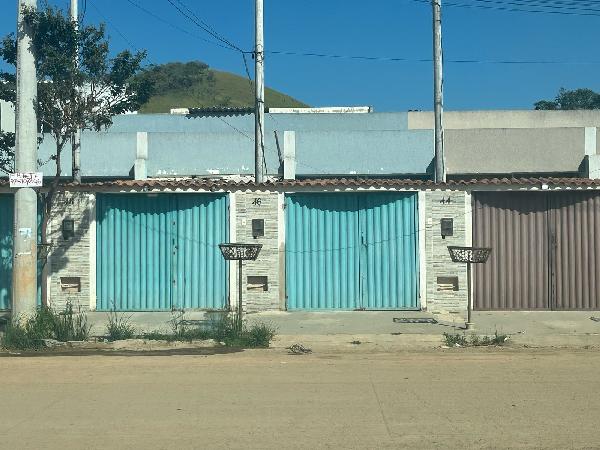 Casa em Nova Iguaçu, Vila Roraima, Rua Salinas, N. 46, Lt 22 Qd 08, RJ. Área: 42.75m2