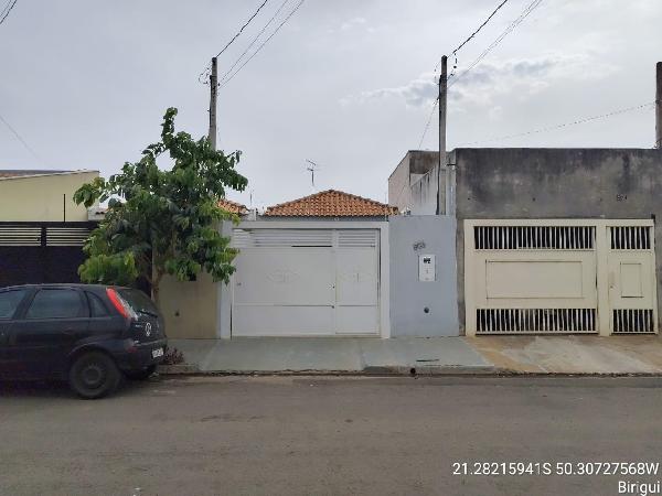Casa em Birigui, Jardim Sant'ana, Rua Jose Vendrame, N. 965,  Lt 10 Qd D-2, SP. Área: 60.33m2