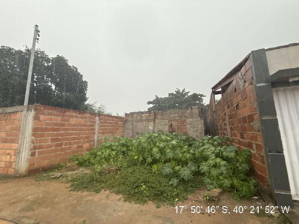 Casa em Nanuque, Br Romilda Ruas, Rua Darcy Vargas, N. Sn, Lt 179 Qd 180, MG. Área: 69.83m2