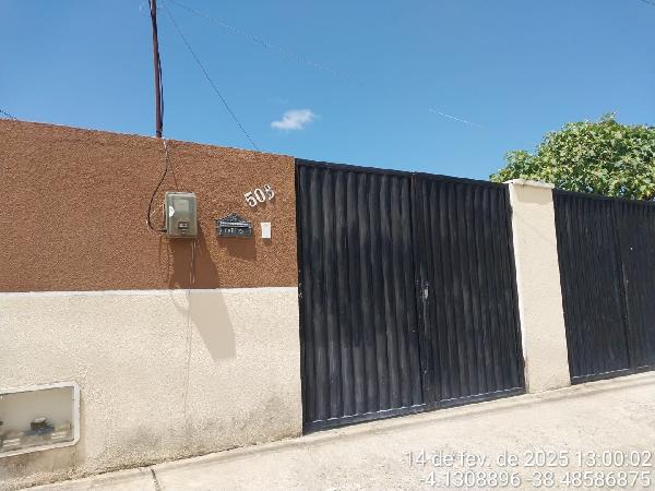Casa em Horizonte, Cajueiro Da Malhada, Rua Vinte De Novembro, N. 50-B,, CE. Área: 63.87m2
