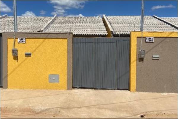 Casa em Luziânia, Parque Estrela Dalva Ix, Quadra 391, N. Sn, Casa 02, Lote 8a, Rua 186, GO. Área: 80.05m2